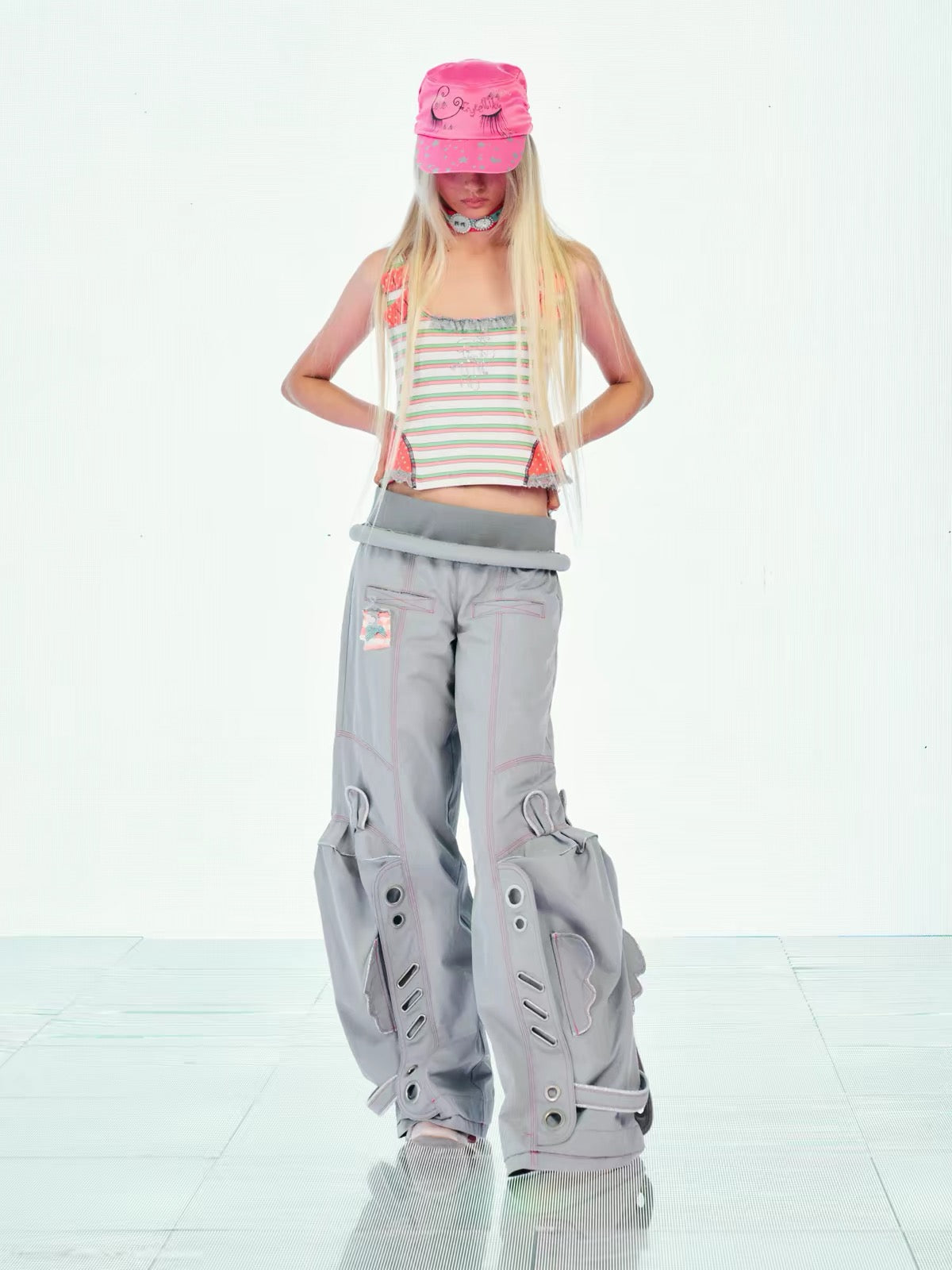 Eyeellike / Little Bear Detail Striped Lace Hooded TankTop