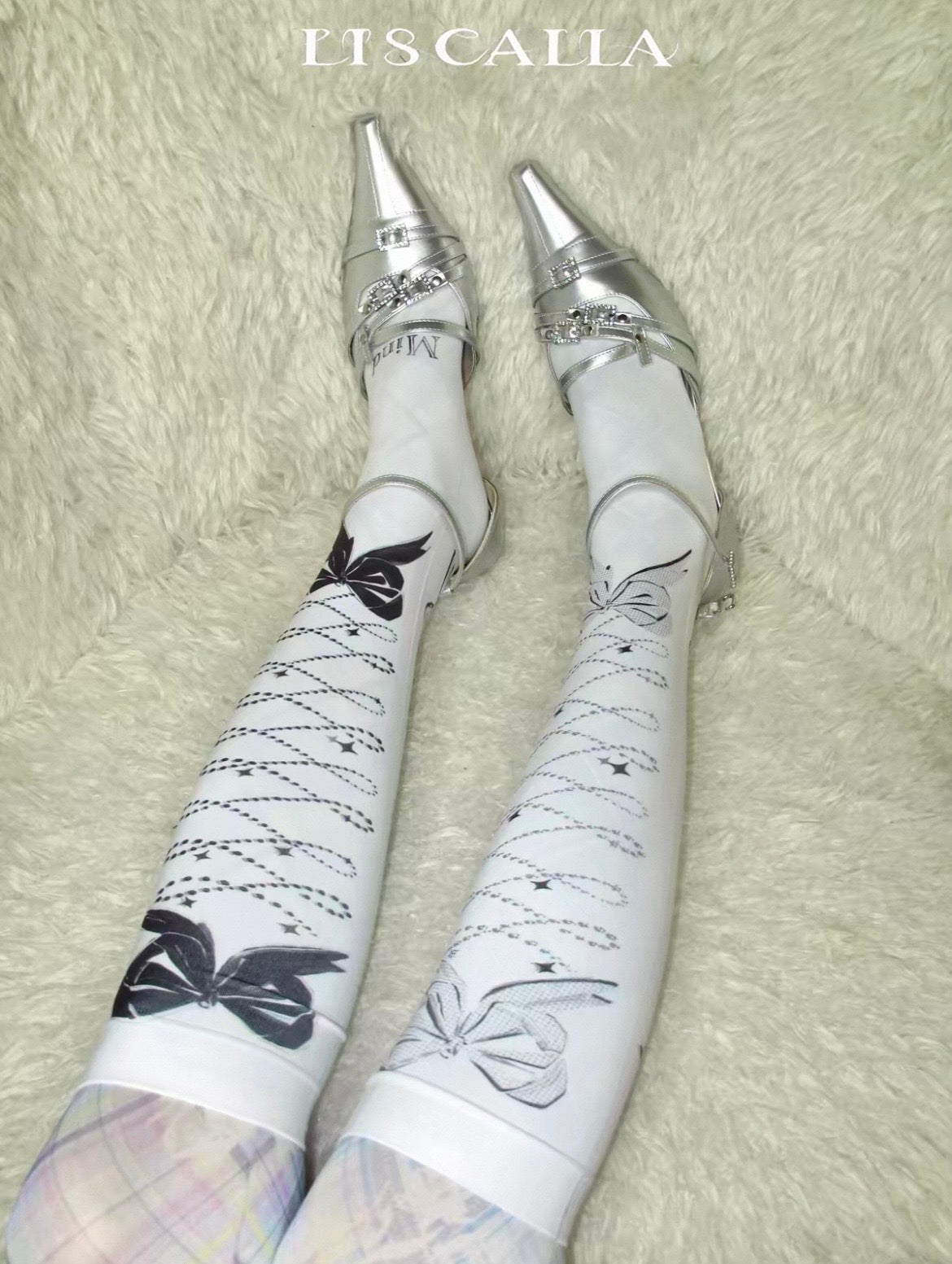 LISCALLA / "MIND GAME" Bow Girl 2-Way Calf Socks