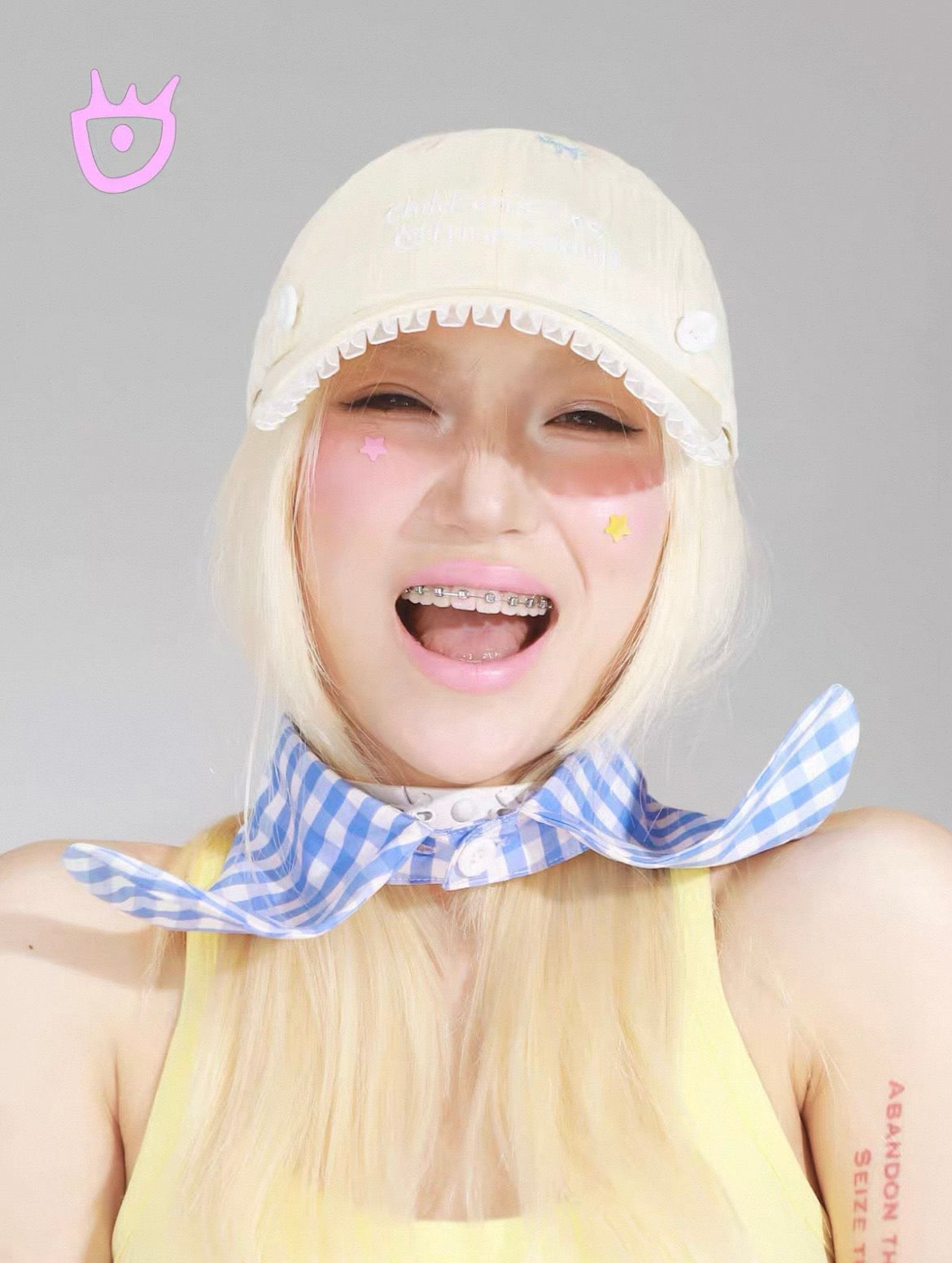 半家家 Bonmii / Yellow bow plaid rabbit-ear detachable baseball cap