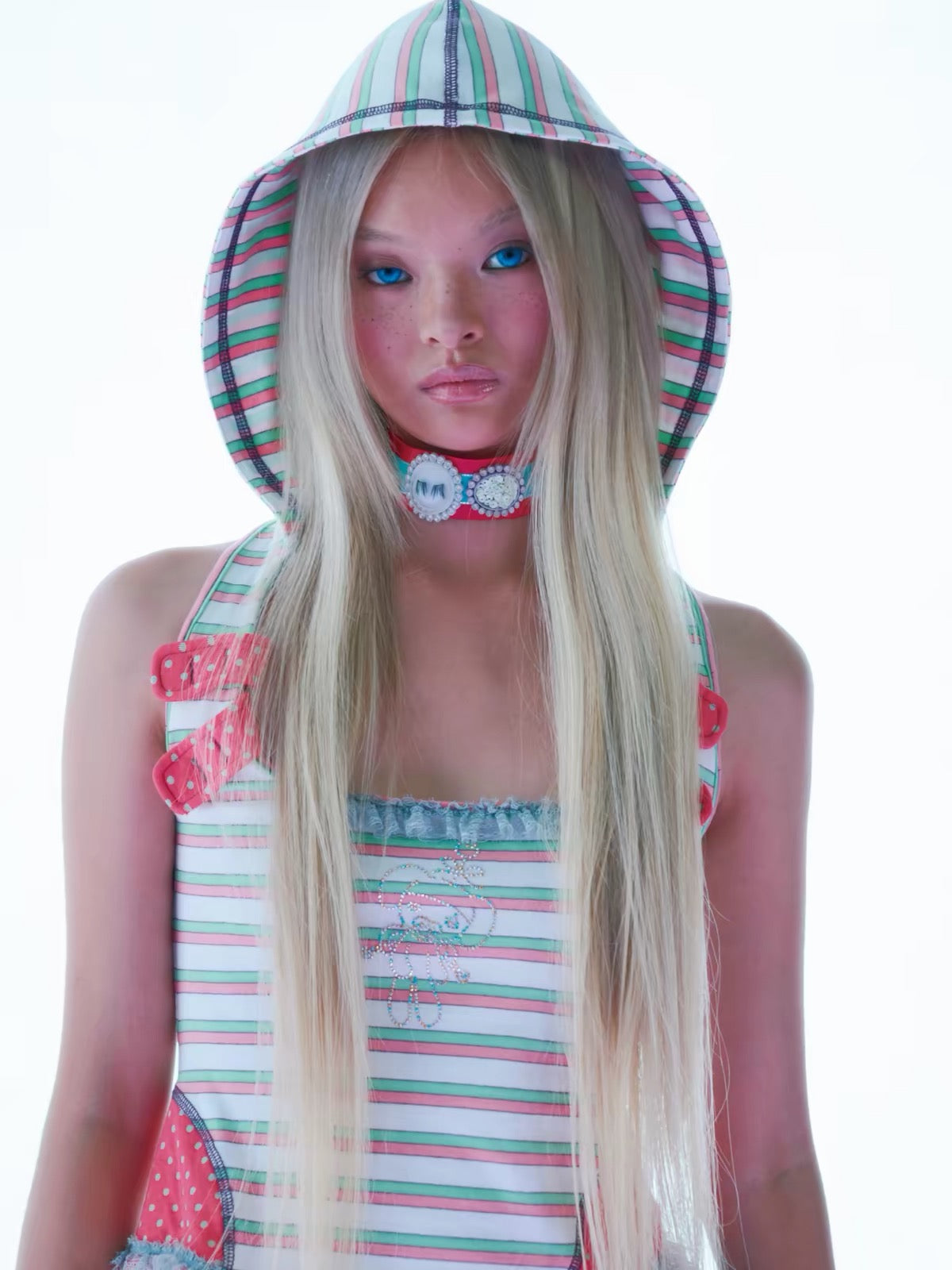 Eyeellike / Little Bear Detail Striped Lace Hooded TankTop